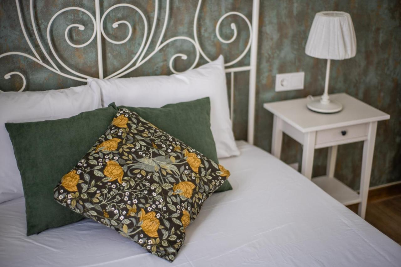 Simone Apartments Madrid Luaran gambar