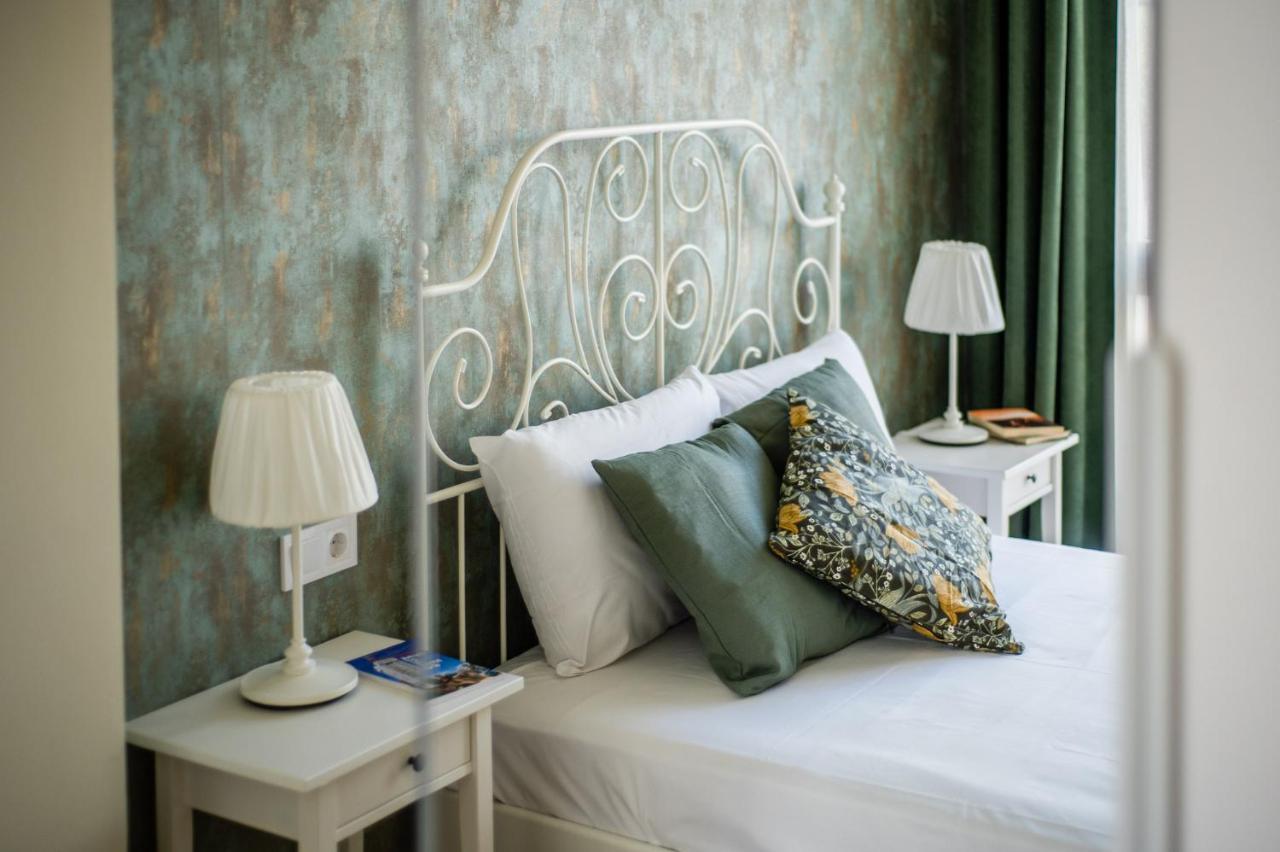 Simone Apartments Madrid Luaran gambar