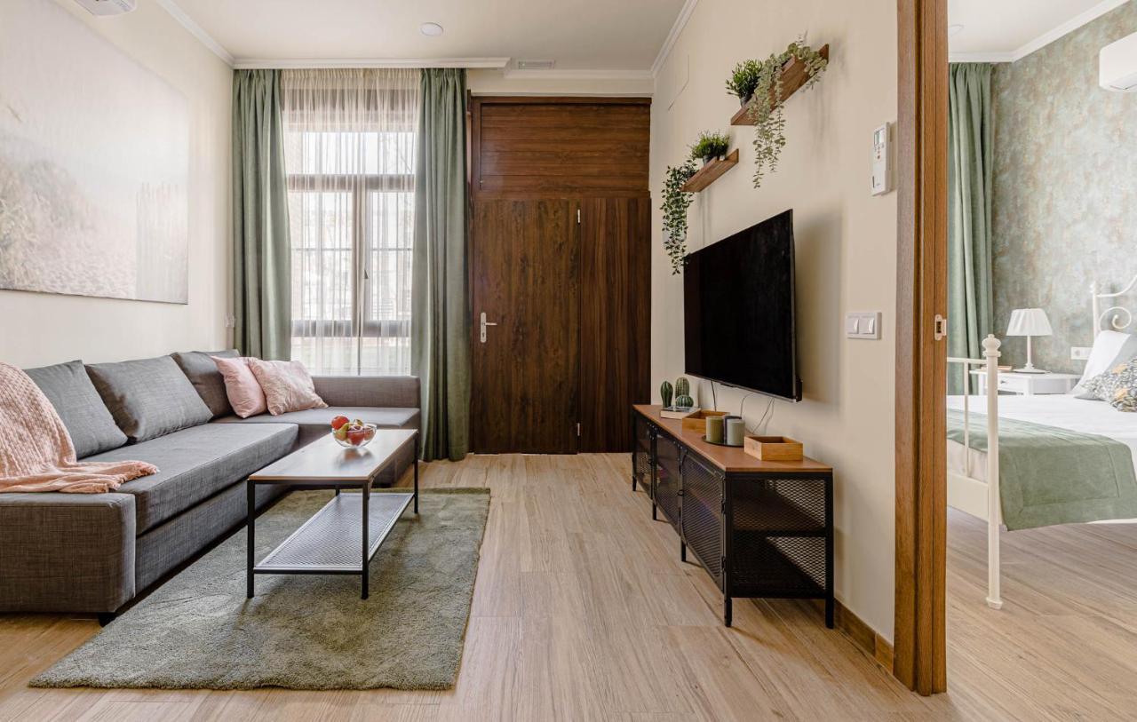 Simone Apartments Madrid Luaran gambar