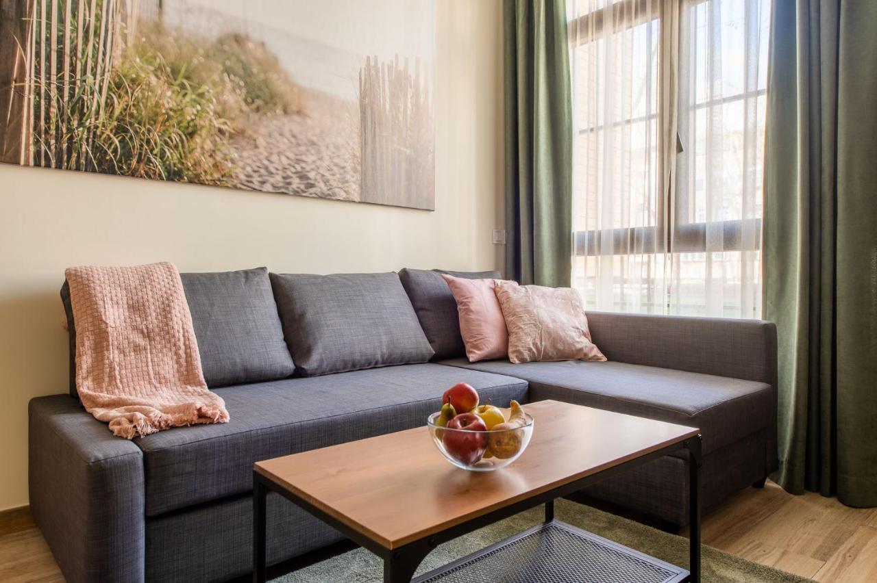 Simone Apartments Madrid Luaran gambar