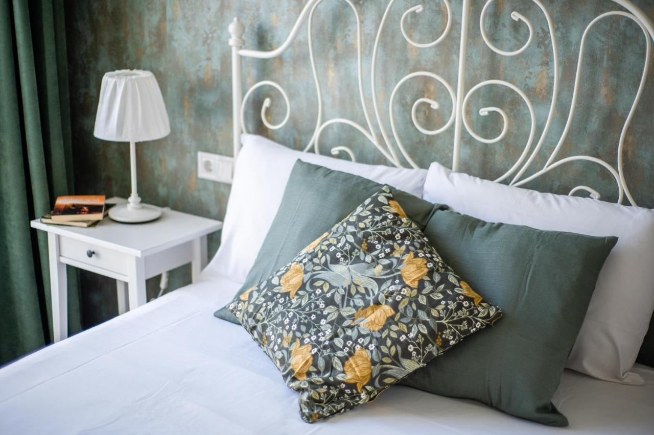 Simone Apartments Madrid Luaran gambar