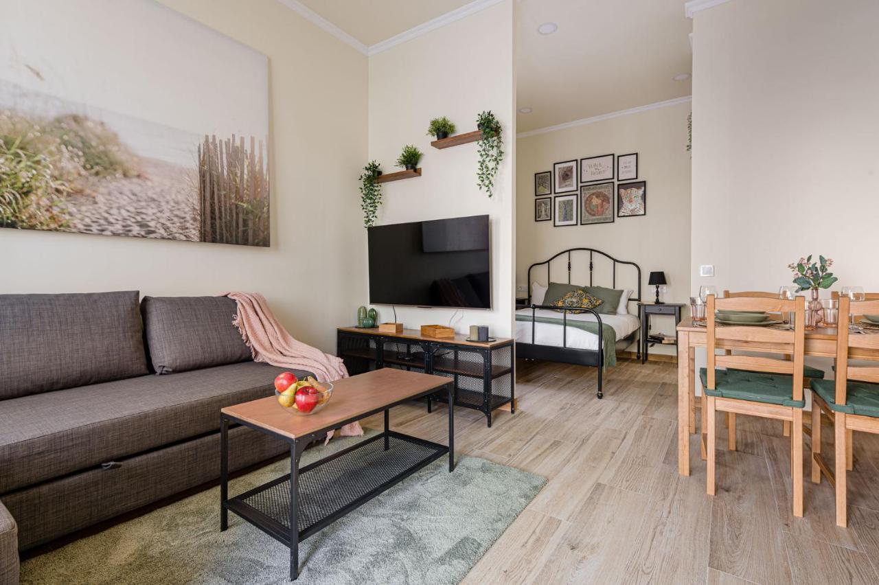 Simone Apartments Madrid Luaran gambar